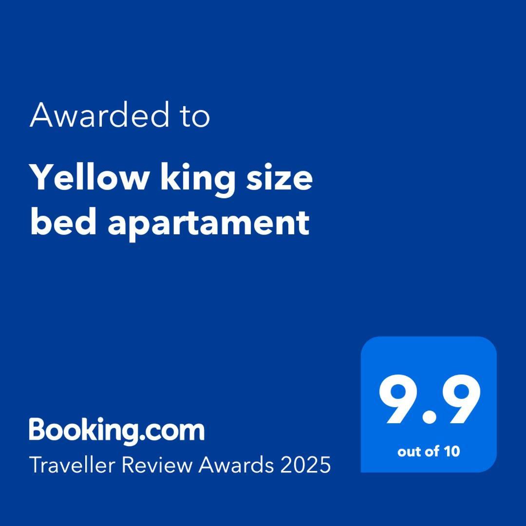 The Yellow King - Luxurious Apartment Bukarest Exteriör bild